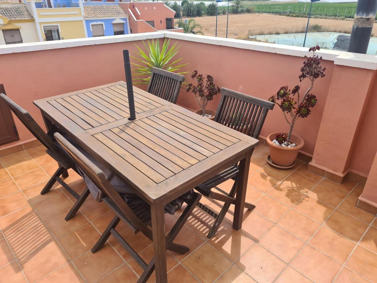 Calle Carlos Primero, Roda Exterior photo