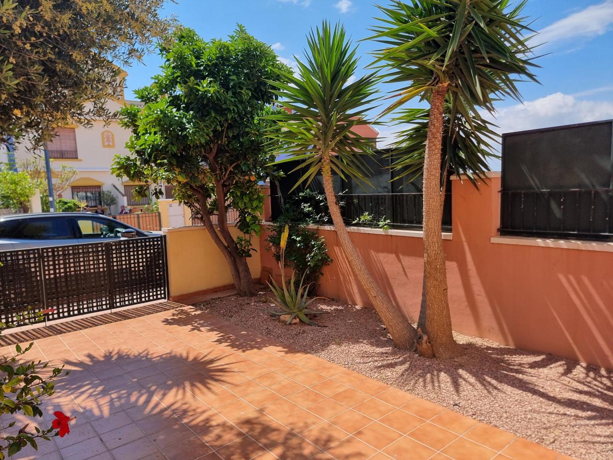 Calle Carlos Primero, Roda Exterior photo